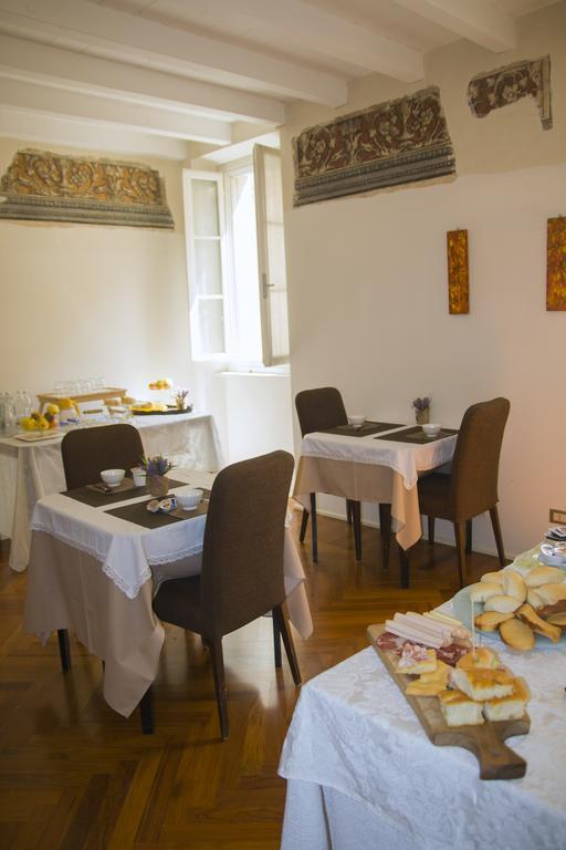 Domus Nova Residenza Il B&B Mantova Exterior photo